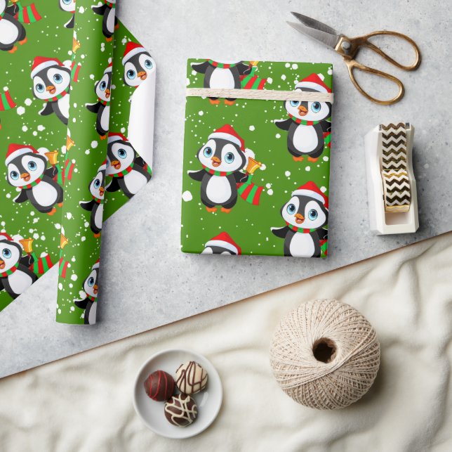 "Funny Pingouin" Christmas Theme Wrapping Paper (Crafts)