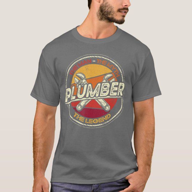 Funny Plumbing Saying Pipefitter Plumber retro T-Shirt (Front)