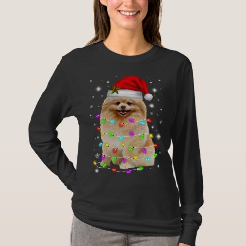 Funny Pomeranian Dog Santa Hat Christmas Lights Lo T_Shirt