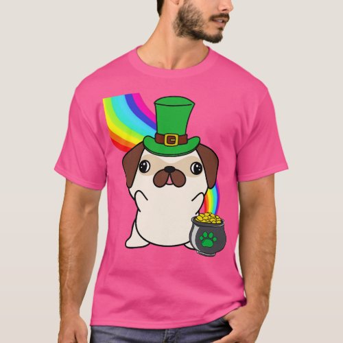 Funny pug celebrates st patricks day T_Shirt