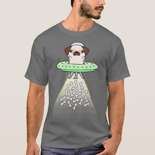 Funny pug dog is flying a ufo T_Shirt