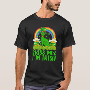 Funny Rainbow Kiss Me I'm Irish Sphynx Cat St Patr T-Shirt