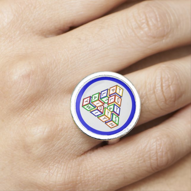 Funny Red Blue Yellow Green Kid Toy Blocks Ring (In Situ)