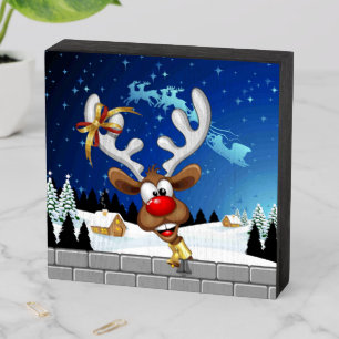 Funny Reindeer Peeking Christmas Meme  Wooden Box Sign