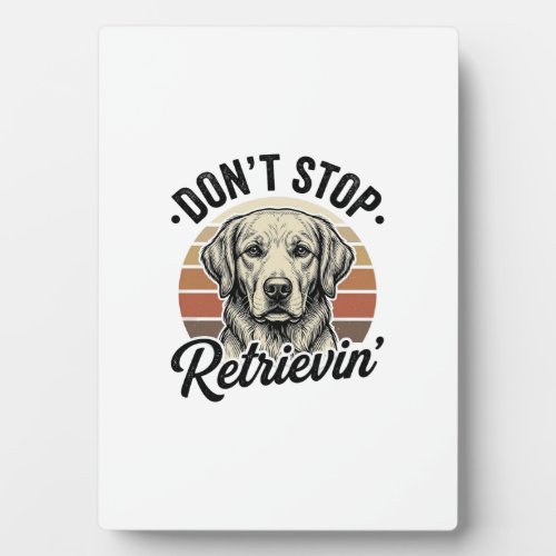 Funny Retriever Dog Vintage Engraving Graphic Tee_ Plaque