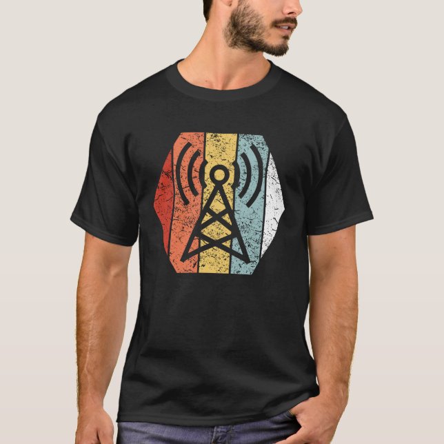 Funny Retro Vintage Ham Radio 80s Style T-Shirt (Front)