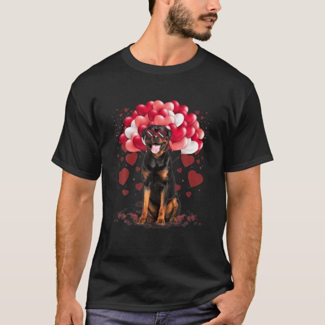 Funny Rottweiler Heart Valentines Day Dog Dad Mom T-Shirt (Front)