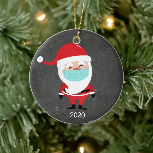 Funny Santa Claus Wearing Facemask 2020 Christmas Ceramic Ornament (Tree)