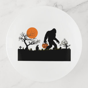 Funny Sasquatch Bigfoot Halloween Costume T-shirt Trinket Tray