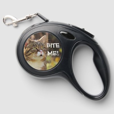 Funny Sassy Cat with Attitude Bite Me Retractable Pet Leash