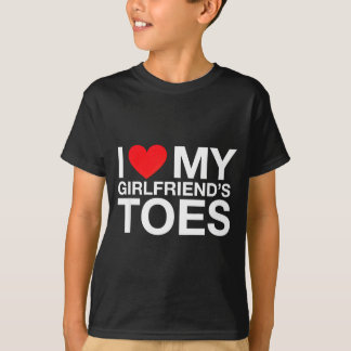 Funny saying heart my girlfriend toes sarcastic T-Shirt