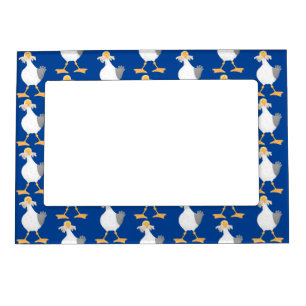 Funny seagull with French fries cartoon Magnetic Frame