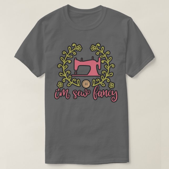 Funny sewing quilt  T-Shirt (Design Front)