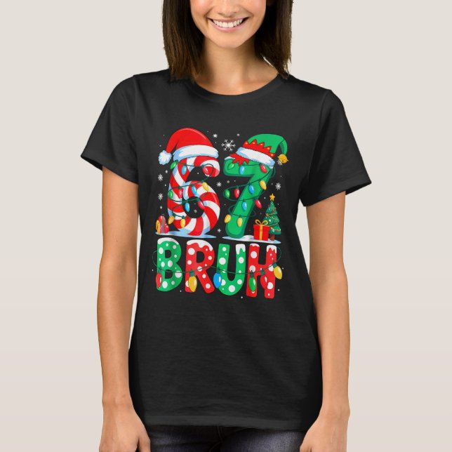 Funny Six Seven 6 7 Meme Christmas Family Xmas San T-Shirt (Front)