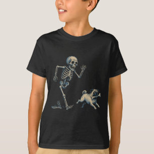 Funny Skeleton Chasing Pug Halloween Dog Mom Pug L T-Shirt
