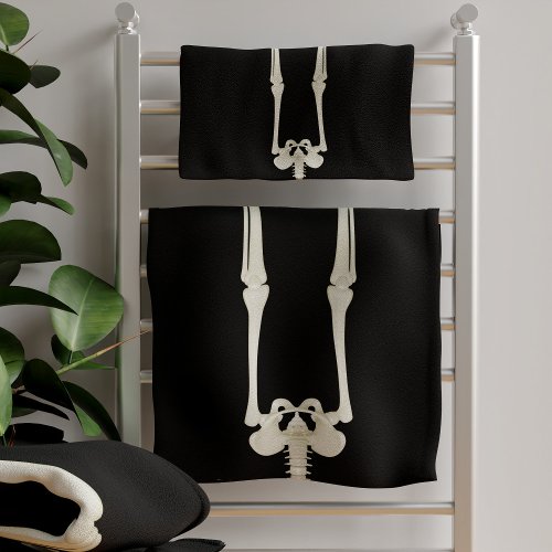 Funny Skeleton Legs Black White Spooky Halloween Bath Towel Set