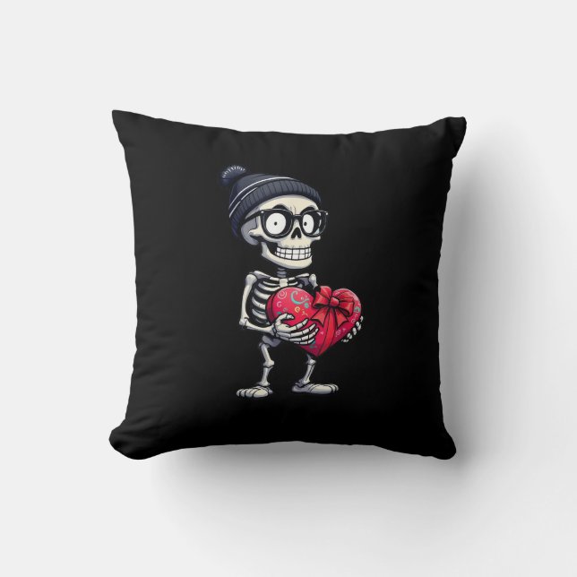 Funny Skeleton Men Women Skeleton Heart Valentines Throw Pillow (Front)