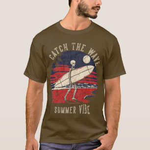 funny skull,catch the wave summer vibe T-Shirt