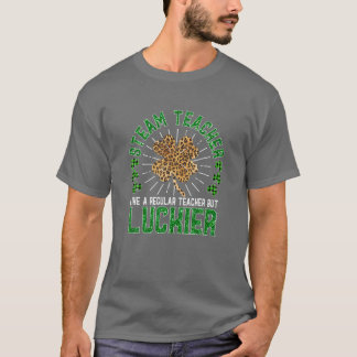 Funny St Patrick's Day STEAM Teacher Cute Apprecia T-Shirt