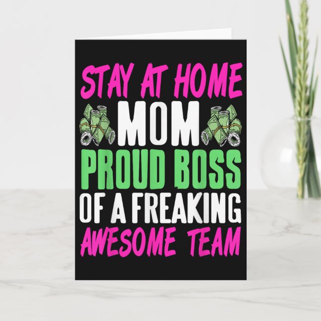 Funny Stay At Home Mom Boss Proud Of Awesome Famil Card (Front)