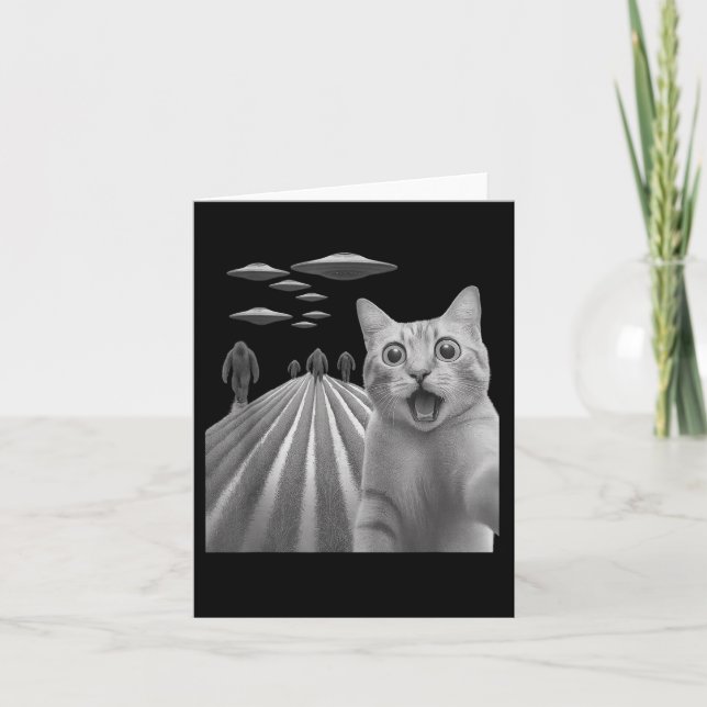 Funny Surprised Scared Cat Selfie With Bigfoot And Card (Front)