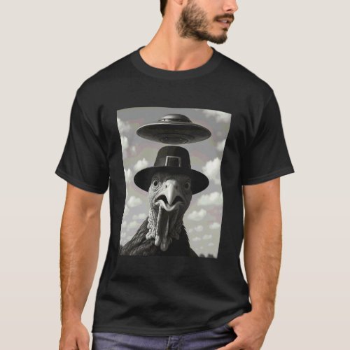 Funny Thanksgiving Meme Pilgrim Hat Alien Turkey U T-Shirt