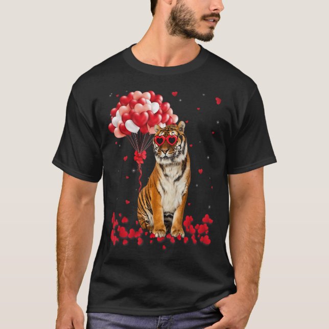 Funny Tiger Valentine's Day Tees Heart Animals Lov (Front)