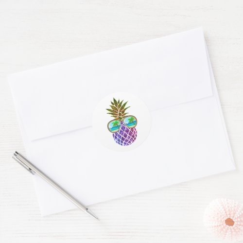 Funny tropical pineapple with sunglasses     classic round sticker