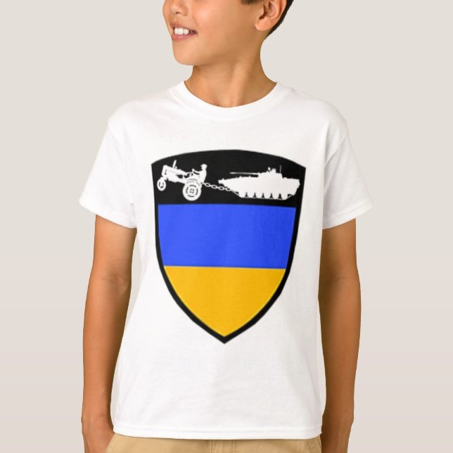 Funny Ukraine Farmer Tractor Towing Tank Meme  (Front)