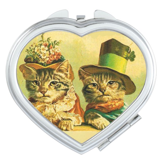 FUNNY VALENTINE'S DAY CATS HEART MAKEUP MIRROR (Front)