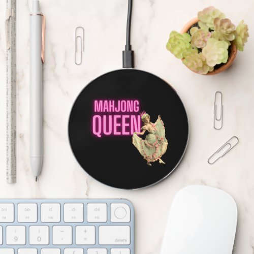 Funny Vintage Mahjong Queen  Wireless Charger