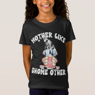 Funny Winter Lover Gnome Snowboarding Mom T-Shirt