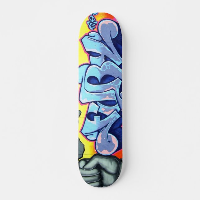 fury skateboard (Front)