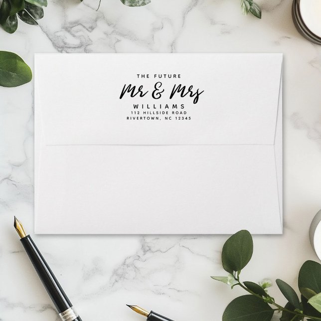 Future Mr and Mrs | Elegant Modern Simple Script Envelope (Creator Uploaded)