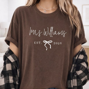 Future Mrs Elegant Script Custom Engagement Gift T-Shirt