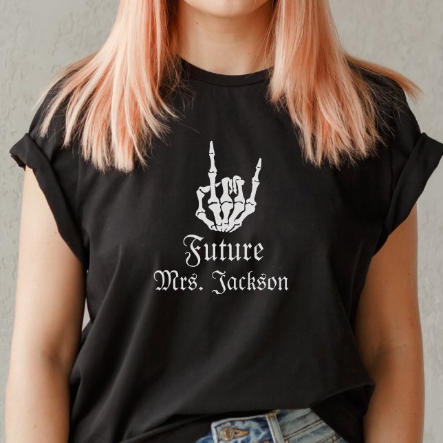 Future Mrs Gothic Skeleton Heart Bachelorette T-Shirt (Creator Uploaded)