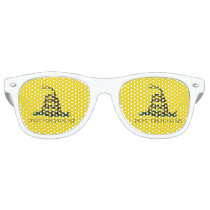 Gadsden Flag - Don't Tread On Me - Coiled Snake Retro Sunglasses Gadsden Flag - Don't Tread On Me - Coiled Snake Retro Sunglasses