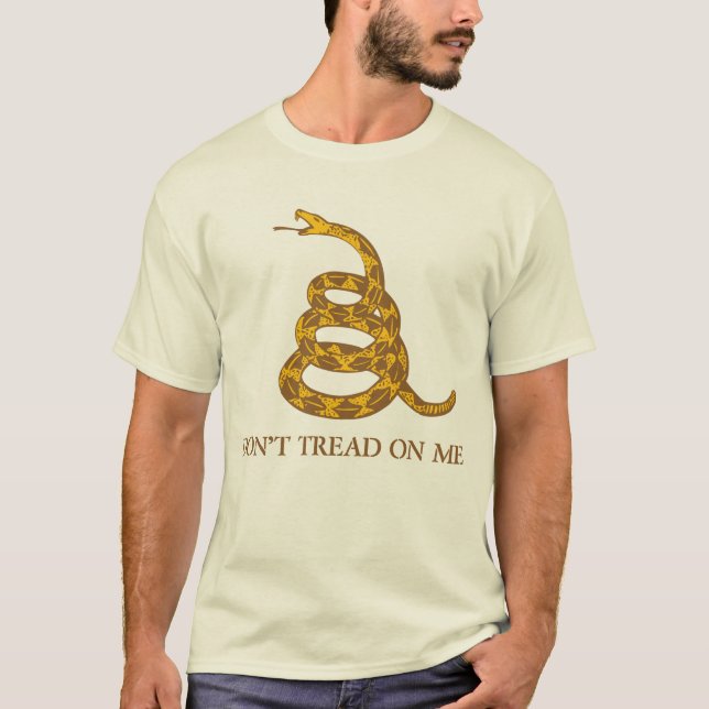 gadsden flag - don't tread on me T-Shirt (Front)
