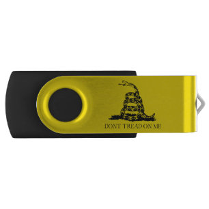 Gadsden Rattlesnake Flag: Revolutionary War 1776 Flash Drive
