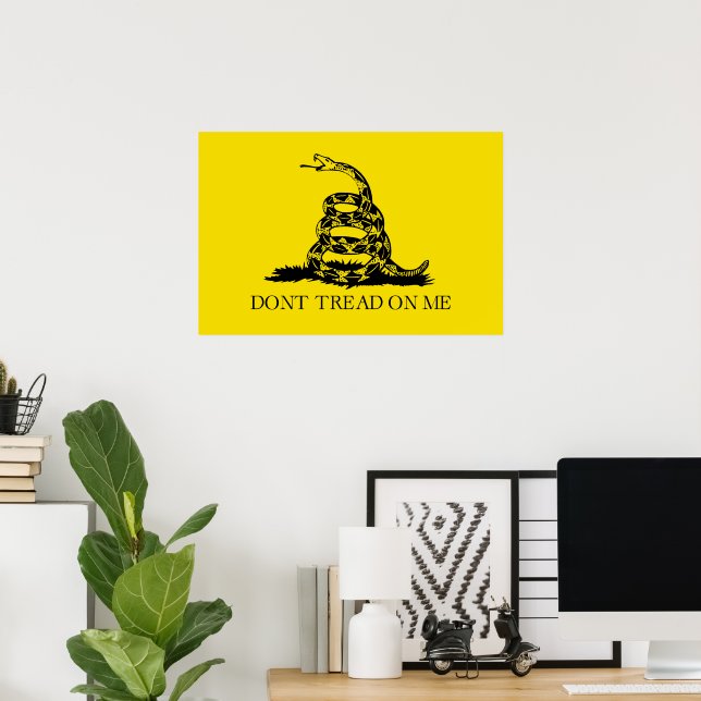 Gadsden Rattlesnake Flag: Revolutionary War 1776 Poster (Home Office)