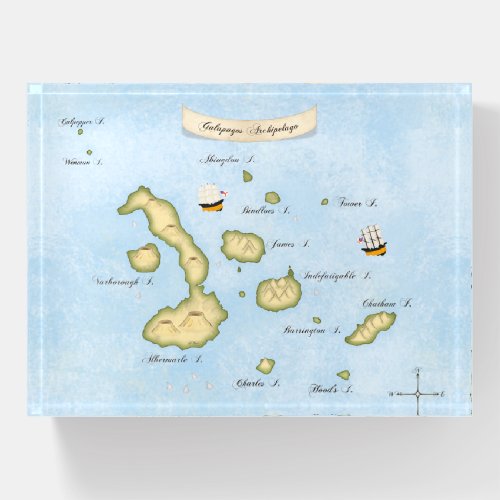 Galapagos Archipelago Map With English Ships Paperweight