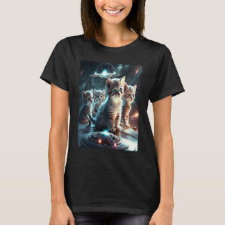 Galaxy Kittens Cat UFO  Cat In Space  13 T-Shirt