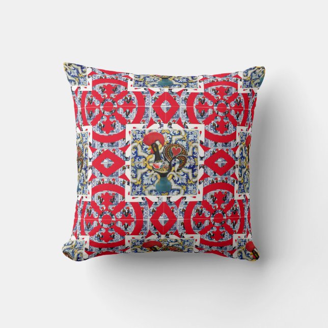 Galo de Barcelos, Portugal Throw Pillow (Front)