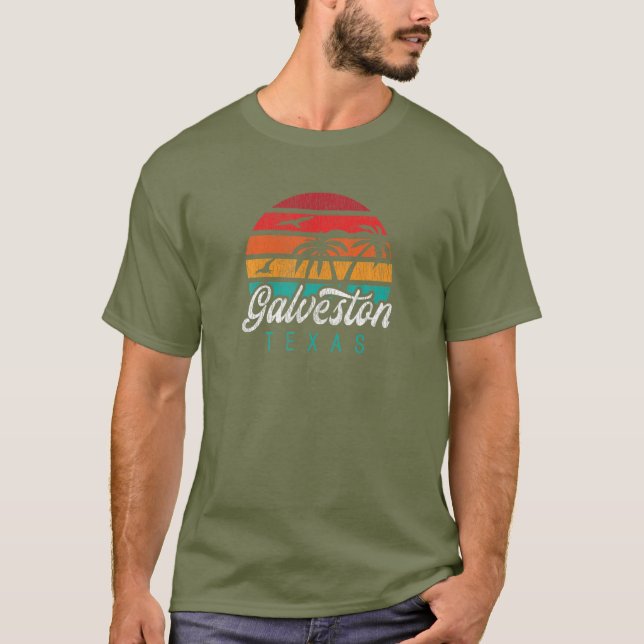 GALVESTON TX, Galveston Texas Retro Sunset Design T-Shirt (Front)
