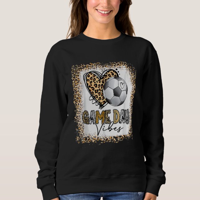 Game Day Vibes America Soccer Mom Women Leopard Bl Sweatshirt (Front)