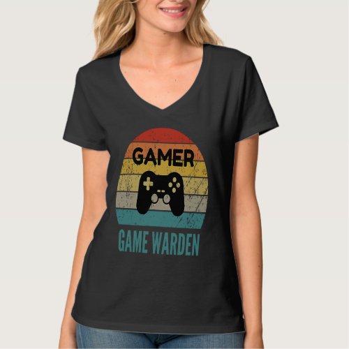 Gamer Game Warden Vintage 60s 70s Gaming T_Shirt