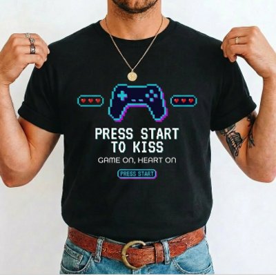  Gamer Love Press Start to Kiss for gamer  T-Shirt