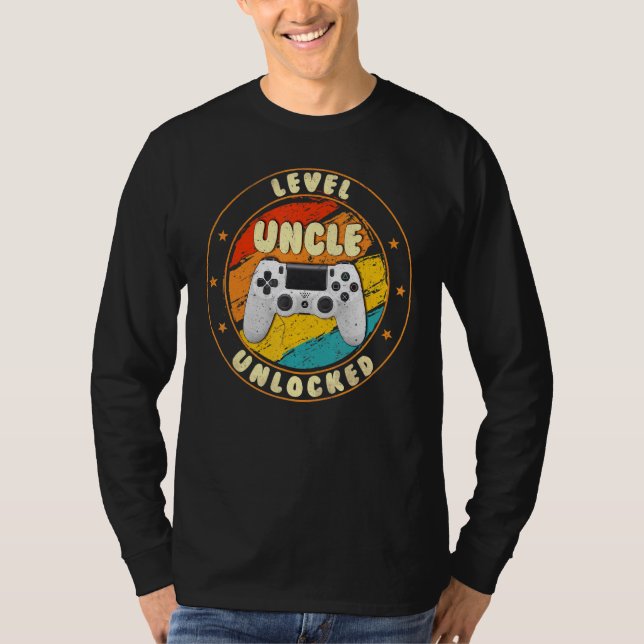 Gamer New Uncle Dad Mom Baby Announcement Pregnanc T-Shirt (Front)