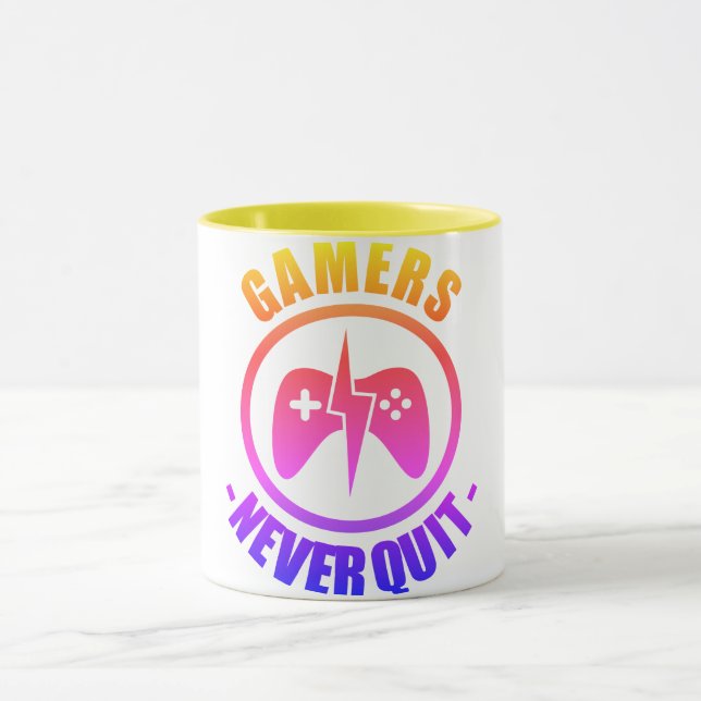 gamers never quit  mug (Center)