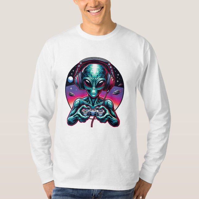 Gaming Alien Extraterrestrial Being T-Shirt (Front)